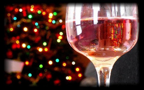 Christmas wine (image via Sunsetlily on Flickr)