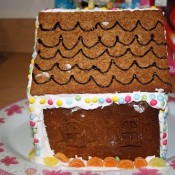 Cass' daughter's gingerbread house http://www.frugalfamily.co.uk/ (KIDS ENTRY)