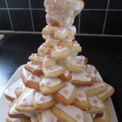 Nic's Christmas Tree http://nicsnotebook.com/2011/12/17/oh-christmas-tree/