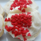 Debs from Debalicious.com's cop out Valentine's cookies http://www.debalicious.com/2012/02/cop-out-valentines-cookies.html