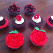 Valentine's cupcakes from @swiss_liss on Twitter
