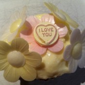 Jenny from Mummy Mishaps' romantic red velvet cupcakes http://mummymishaps.blogspot.com/2012/02/i-love-cake-february-romantic-edition.html