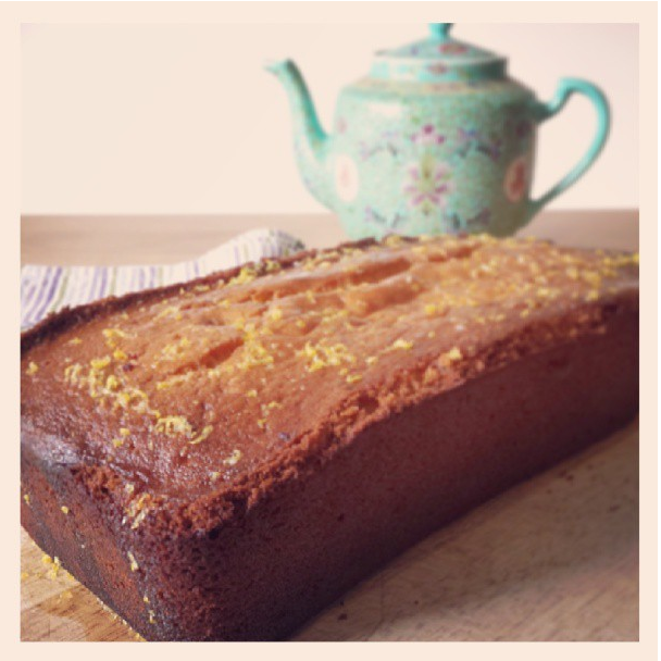 Lemon drizzle cake - ENGLISH MUM