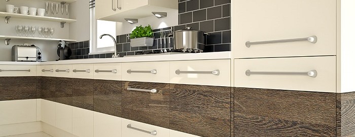 Wren Kitchens cream gloss with Mali wenge gloss