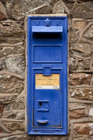 Guernsey postbox