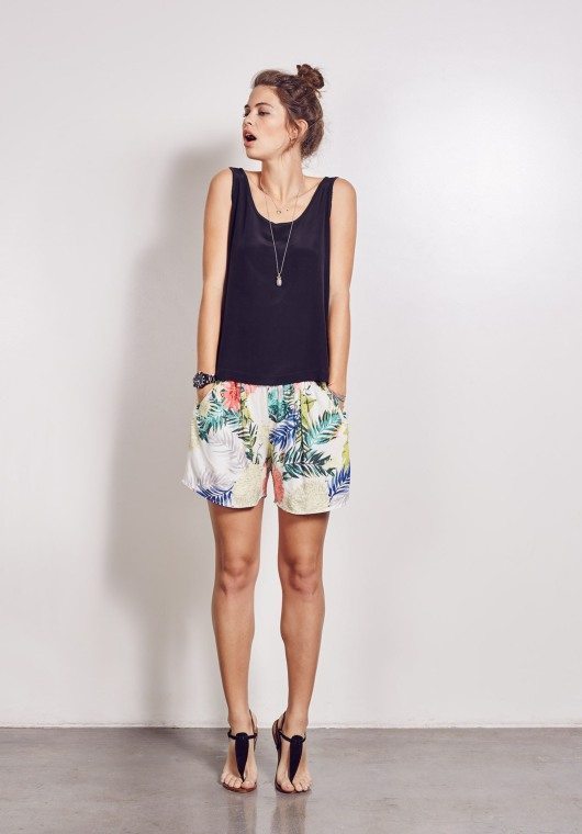 hush Zoe shorts in tropical print