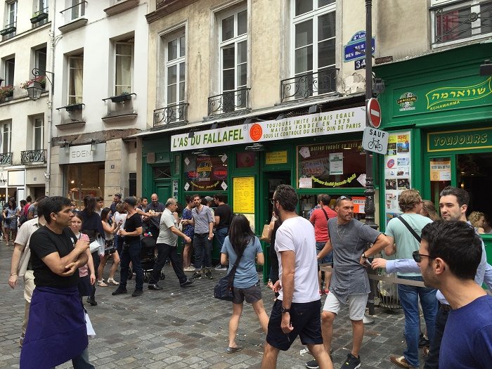 Queuing for a falafel in Le Marais