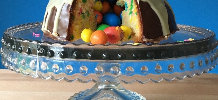 The finished merry birthday pudding!