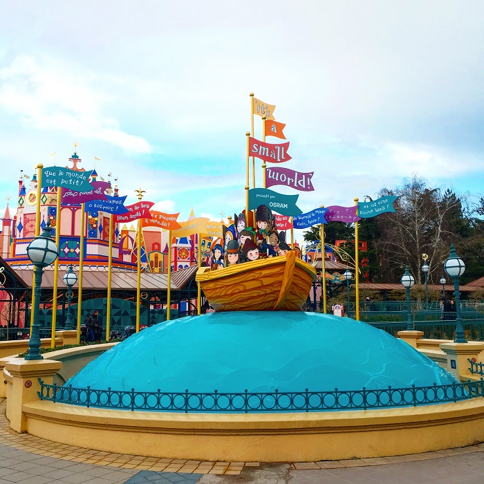 it's a small world