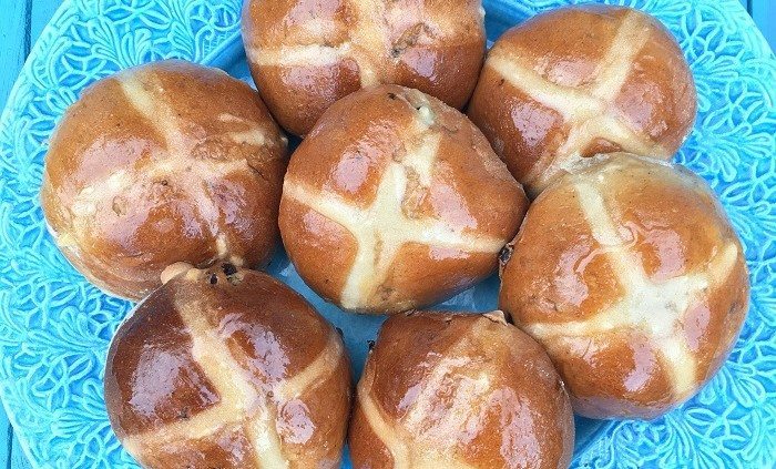 Spiced cherry hot cross buns