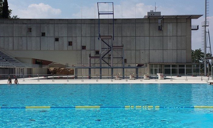 Piscines Municipals de Montjuïc from Kylie's 'Slow' video