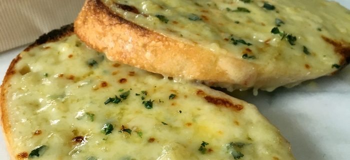 Creamy, bubbly cheesy Welsh rarebit