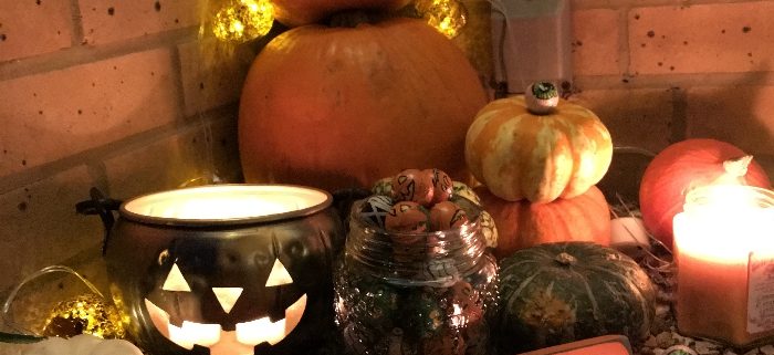 Trick or treat! Why we should be embracing autumnal home decorations