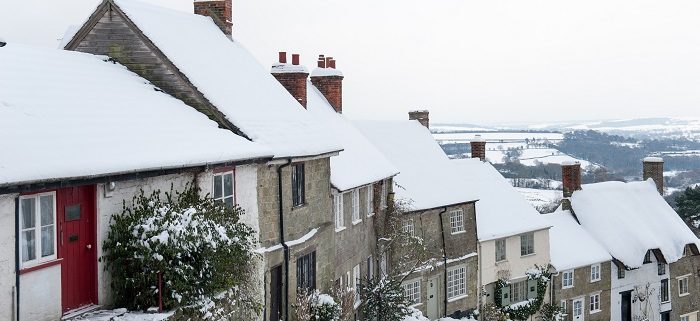 A cosy cottage Christmas in Dorset. Gold Hill, in Shaftesbury, North Dorset. Pic: dorsetcottages.com