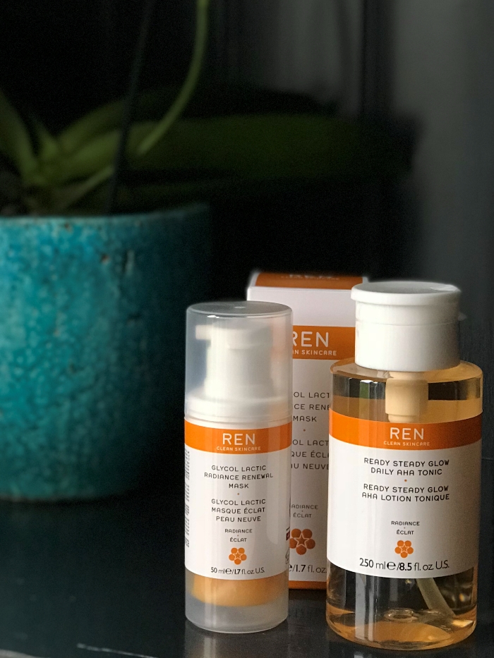 REN Ready Steady Glow Daily AHA Tonic