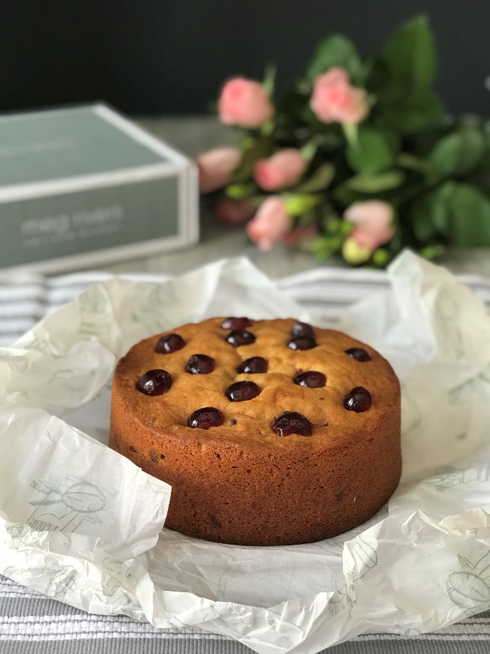 The Meg Rivers cherry cake