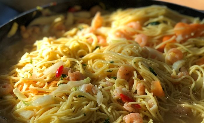 Coconut chilli prawn noodles