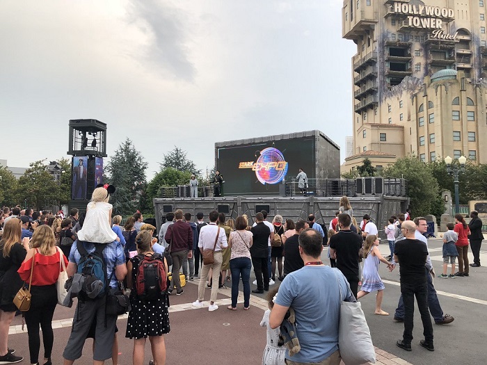 The crowd gathering for the Stark Expo presents: Energy for Tomorrow show