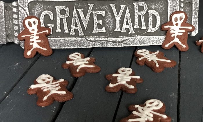Cinnamon skeleton gingerdead men