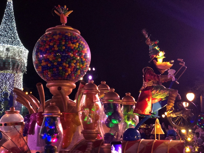 Mickey's Once Upon a Christmastime Parade