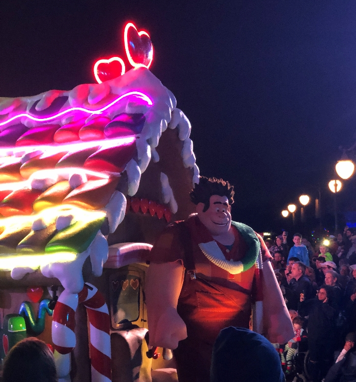 Wreck-It Ralph in the Mickey's Once Upon a Christmastime Parade