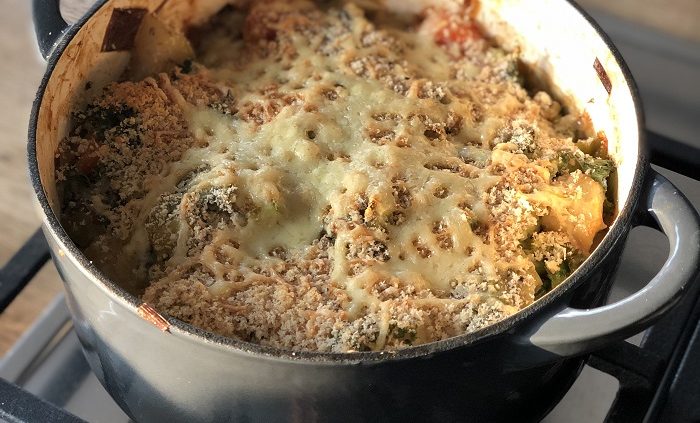 Creamy vegetable bake with a cheesy topping