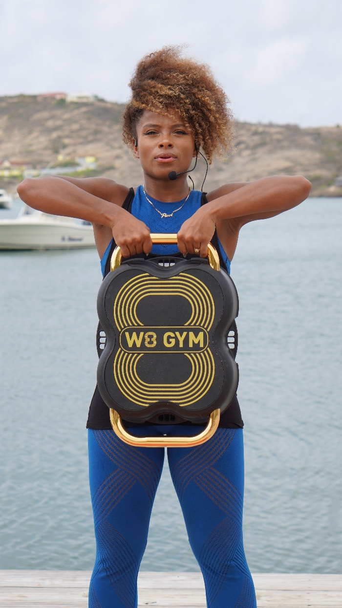 Fleur East with the W8 GYM