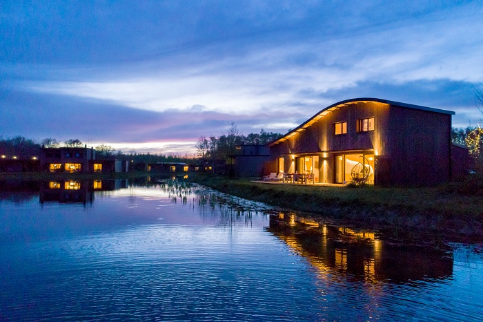 Gorgeous lakeside accommodation at Les Villages Nature Paris
