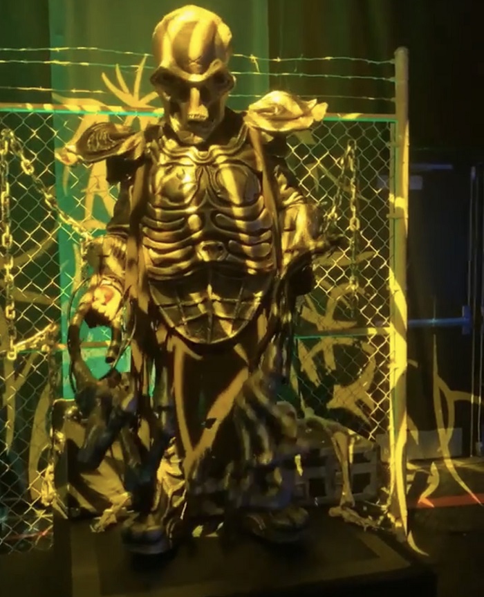 A character from the Rob Zombie's Hellbilly Deluxe scare zone