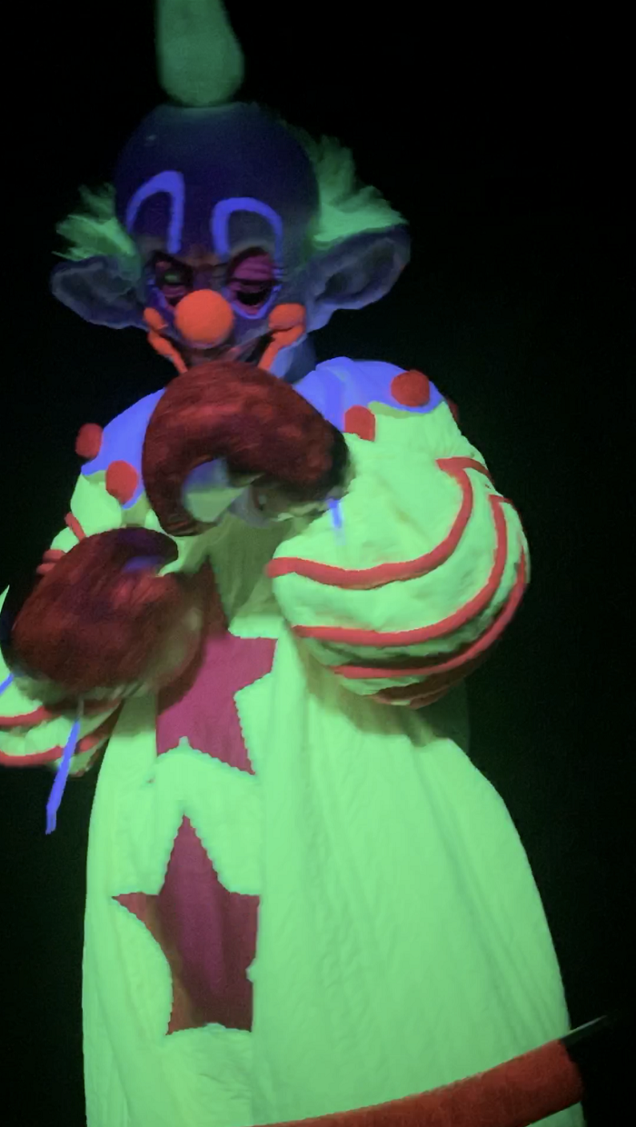 Killer Klowns from Outer Space