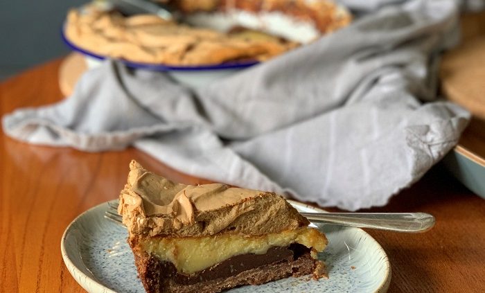 Mocha meringue pie