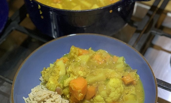 Super easy vegetable curry
