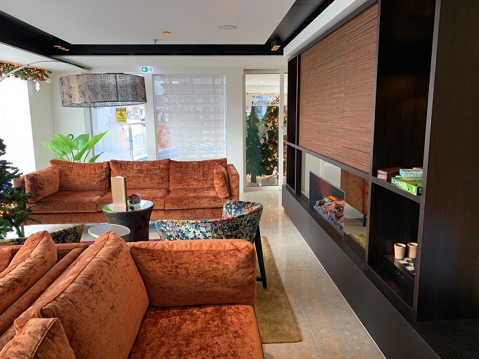AmaMagna Warm library area