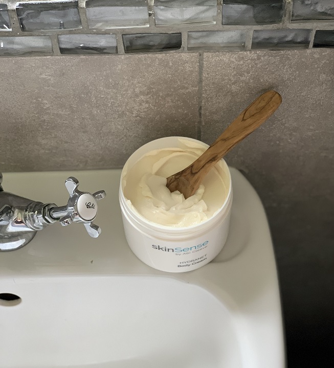 Skinsense Hydranet body cream