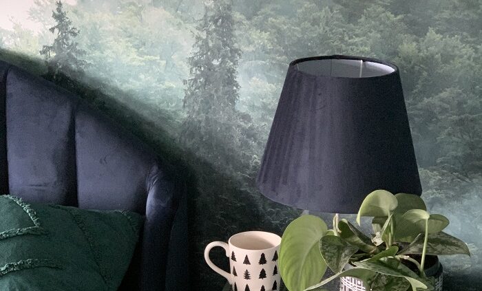 Adding a wallpaper mural to our bedroom